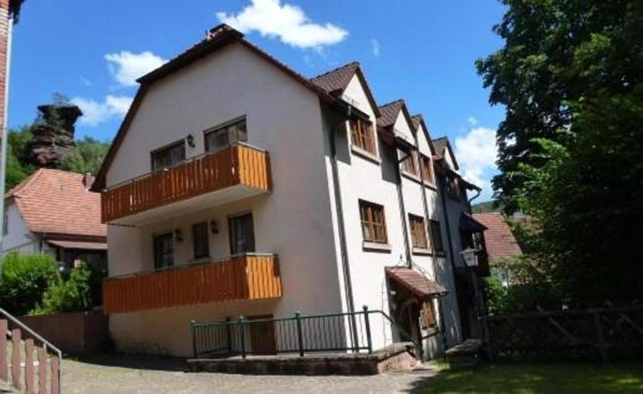 Pension - Gaestehaus Zum Pfaelzerwald Hinterweidenthal المظهر الخارجي الصورة